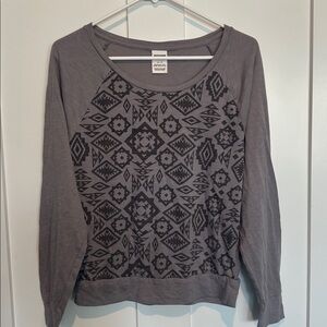 Victoria's Secret Pink Gray Geometric Tee